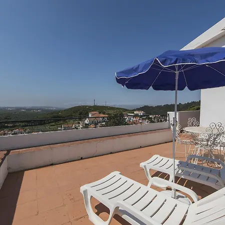Malveira Ocean View Holidays Apartment *