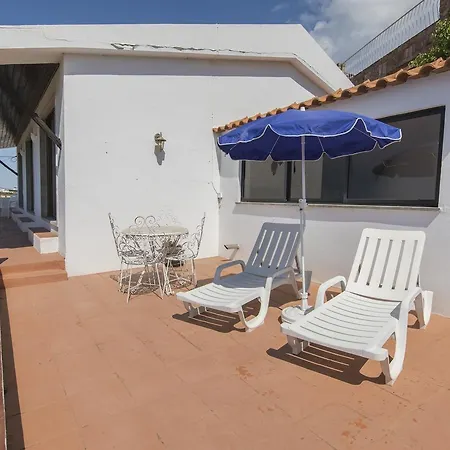 Malveira Ocean View Holidays Apartment